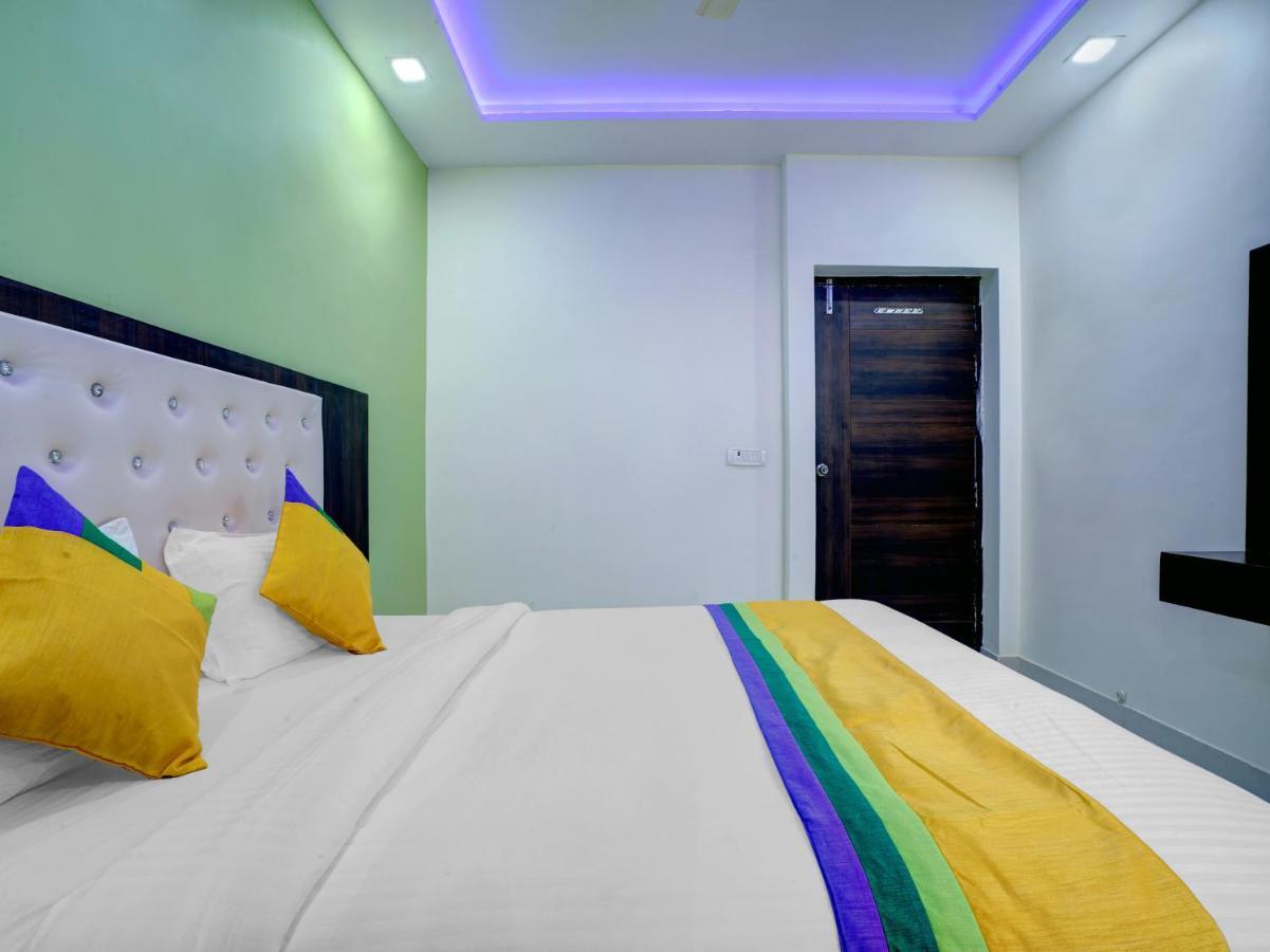 אגרה Hotel The Orient Tree, Agra מראה חיצוני תמונה