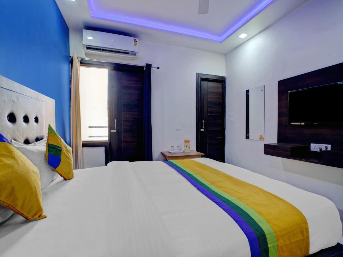 אגרה Hotel The Orient Tree, Agra מראה חיצוני תמונה