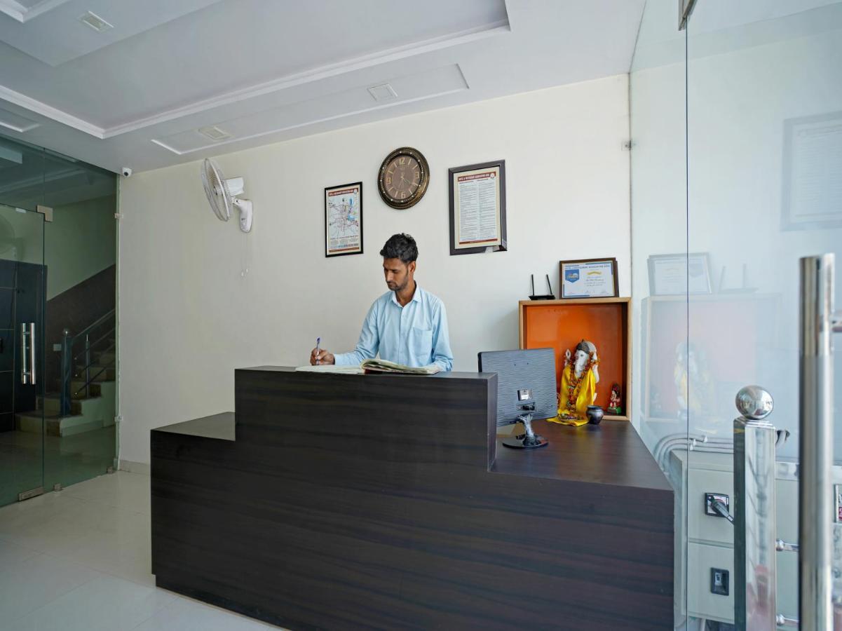 אגרה Hotel The Orient Tree, Agra מראה חיצוני תמונה