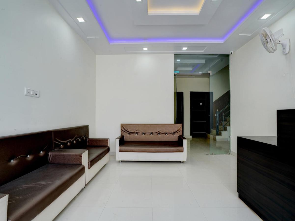 אגרה Hotel The Orient Tree, Agra מראה חיצוני תמונה